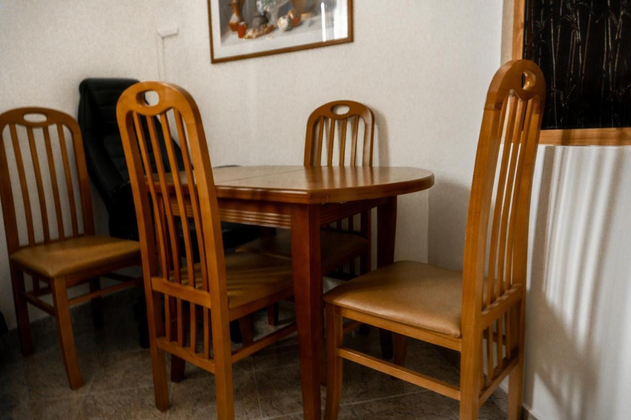City Center Two Private Bedrooms Near Scanderbeg Square On Shared Apartment Tiranë Ngoại thất bức ảnh